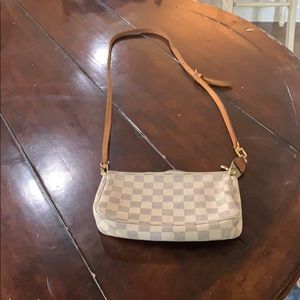Louis Vuitton pochette & crossbody strap